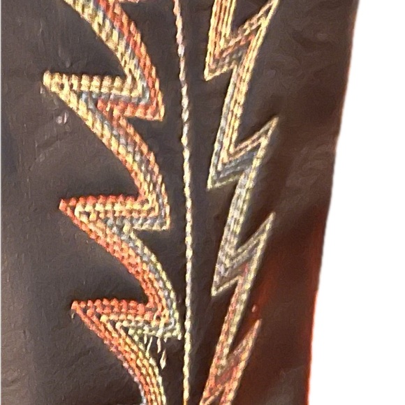 Red and black cowboy boots - Picture 4 of 6